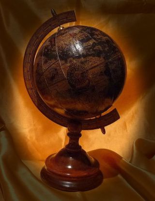 Globus In Antiker Optik Bild