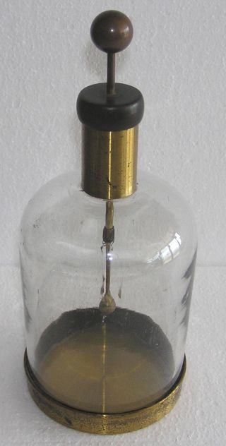 Glas - Behälter Für Elektrostatische Versuche,  Zubehör Aus Dem Physiklabor Bild