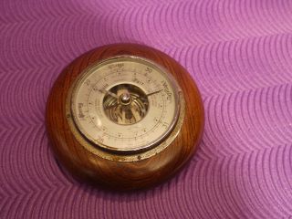 Altes Barometer Thermometer Bild