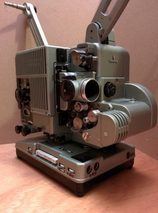 Siemens 2000 Filmprojektor 16mm Mit 7,  5w Sockelverstärker Voll Funktionsfähig Bild