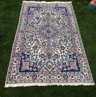 Persischer Nain Teppich.  Korkwolle Mit Seide.  C.  A 350.  000 Knoten Pro Qm Bild