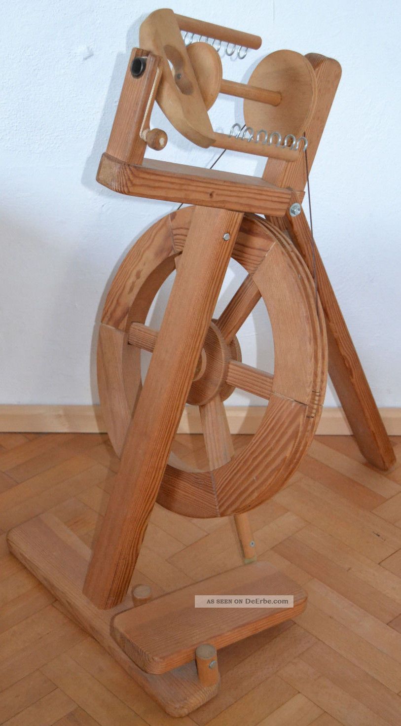 Spinnrad Von Lukow In Maitenbeth,  Kugelgelagert,  Massivholz,  Modern,  Klappbar Alte Berufe Bild