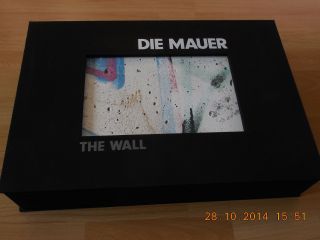 Antiker Historischer Mauerstein: Berliner Mauer Bild