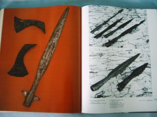 Buch Sammler Mittelalter Waffen Gebunden Durchgehend Bebildert Topp Bild