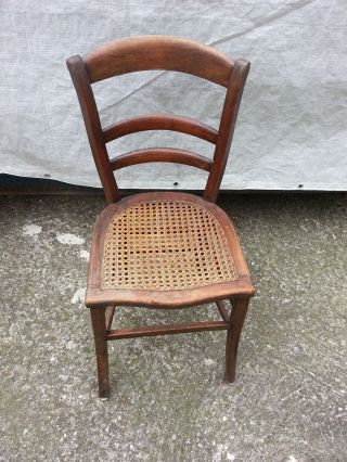 Stuhl Holz Mit Geflochtener Sitzfläche,  Sehr Alt,  Scheunenfund Bild