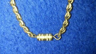 Alte Wunderschöne Goldene Halskette 14 Gramm Mit Dreh Verschluss.  Goldfarbend Bild