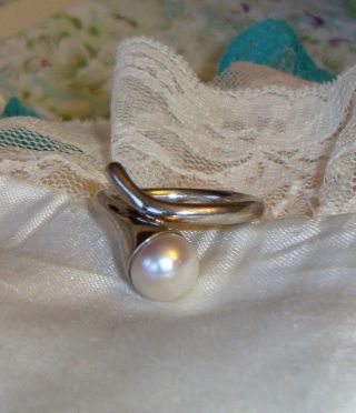 Vintage Design Ring,  Echte Weiße Perle,  Sterling 925 Silber,  18mm Bild