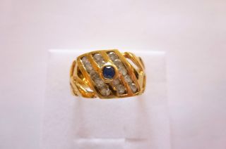 Klassisch Eleganter Sehr Dekorativer Ring Gold 585 Mit Saphir Und Zirkonia Bild