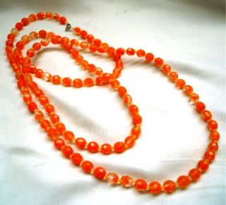 Lange Perlenkette Orange 2 - Farbige Perlen - - Glaskette Top Mit Schliff - Bild