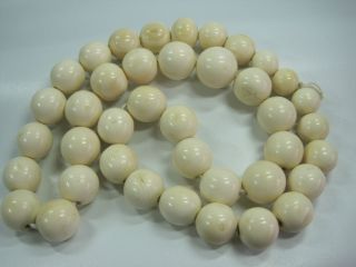 Imposanter & Wunderschöner Strang Perlen Aus Bein Ca.  179 G Verlaufend Bild