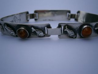 Herrliches 835er Silber Art Deco Armband Mit Bernsteinen Und Fischsymbolen Bild