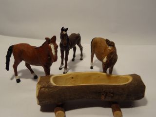2 Pferde,  1 Fohlen (lineol) Mit Tränke - Tolles Zubehör Für Die Alte Spur 0/i Bild