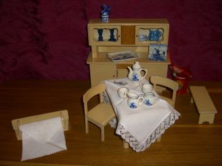 Puppenstubenmöbel - Möbel Für Die Puppenstube - Küchenmöbel Für Gr.  Puppenstube Bild