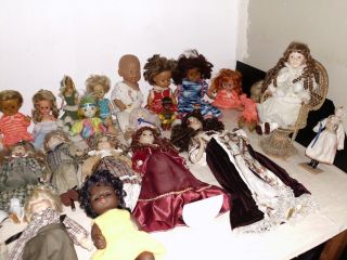 Puppen,  Sammelpuppen,  70 Ger,  60 Ger Jahre,  Gummi,  Porzellan,  35 Stück Bild