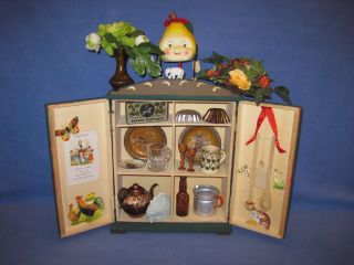 Puppenschrank,  Geschirr Puppe Schrank Holz Bauernschrank Puppenmöbel Puppenküche Bild
