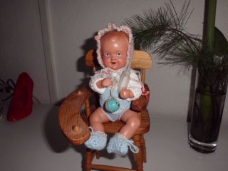 Altes Cellba Baby 22cm Mit Hochstuhl Celluloid Puppe Gut Erhalten Bild
