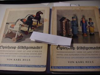 2 Hefte Spielzeug Selbstgemacht – Pferde Puppen Kasperl Soldaten Karl Hils Bild