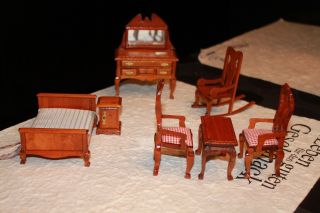 Puppenhaus Puppenstube Möbel Schlafzimmer Bild
