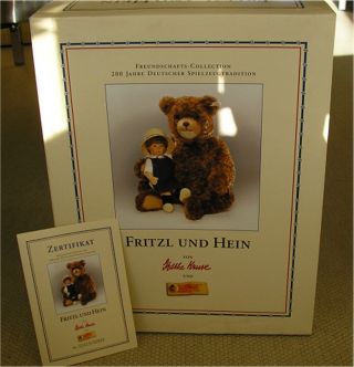 Fritzl Und Hein Käthe Kruse Puppe Und Steiff Teddybär Bild
