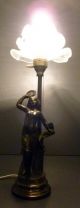 Jugendstil Lampe Tischlampe TÄnzerin Tamburin Schirm Matte Glasblüte Metallguss 1890-1919, Jugendstil Bild 1