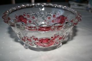 Schwere Kristall Schale,  Glas Schüssel,  Auf 3 Füßen,  Mit Rosen Muster,  Rot Bild