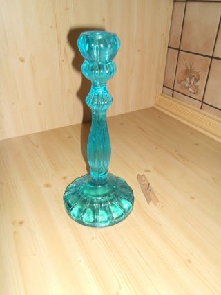 1 Antiker Kerzenständer,  Kerzenhalter,  Kerzenleuchter Pressglas Türkis Top Zust. Bild