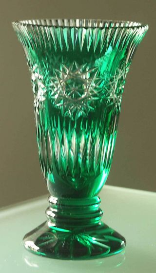 Alte Blei - Kristall Vase,  Überfang Grün/transperent,  18,  5 Cm Hoch Bild