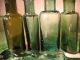 8 Alte Flaschen,  Kolonialwarenladen Um Ca 1900 Glas & Kristall Bild 3