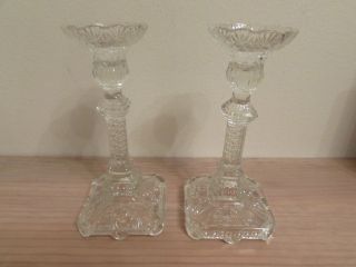 2 Kerzenhalter Kristall Glas Pressglas Kerzenleuchter Kandelaber Leuchter Antik Bild