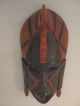 Ti2) Afrika Holz Maske Urlaub Suvenier Wandbefestigung Entstehungszeit nach 1945 Bild 2