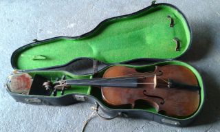 Alte Geige Dachbodenfund Bild