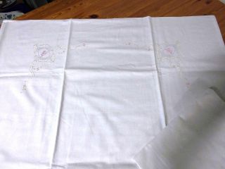 2 Alte Kopfkissenbezüge,  Baumwolle,  Weiß,  Farbige Stickerei,  77 X 71 Cm Bild