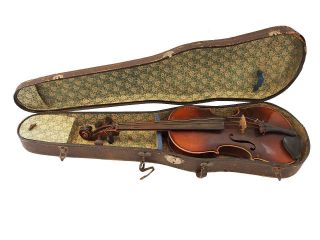Schöne Geige Im Kasten,  Restaurator Bild