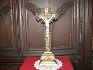 Kreuz 150 Jahre Altes Kruzifix Biedermeier Holzkreuz Kreuz Aus Holz Bild