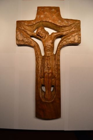 Holzkreuz Geschnitzt Bild