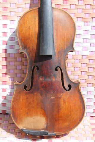 Eine Sehr Schöne Alte Geige.  4/4.  A Old Violin. Bild