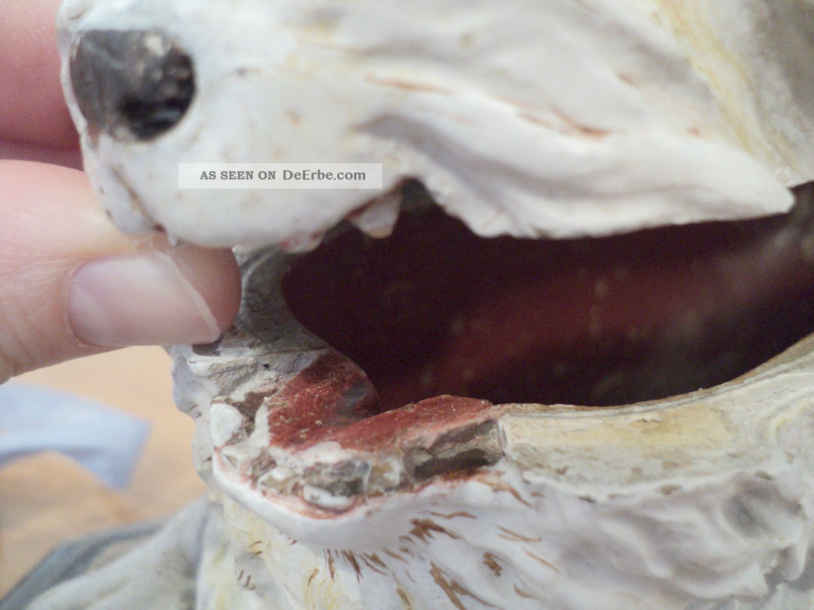 Knurrender Hund Als Raffiniertes Versteck Holz Dose Um 1870