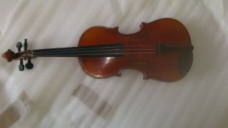 Geige Mit Zettel: Antonius Stradivarius Cremonensis,  Faciebat Anno 1713 Bild