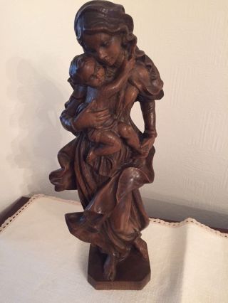 Madonna Mit Kind Aus Holz Geschnitzt Bild