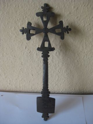 Altes äthiopisches Kreuz Aus Metall Bild