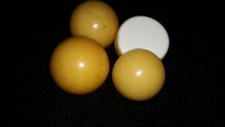 Antique Vintage Old Amber Bakelite Catalin Dice Block Yellow White Ball 573 Gr Bild