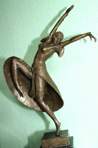 Bronzefigur / Bronzeskulptur/bronze/ Tänzerin / Figur / Skulptur /höhe Ca.  47 Cm Bild