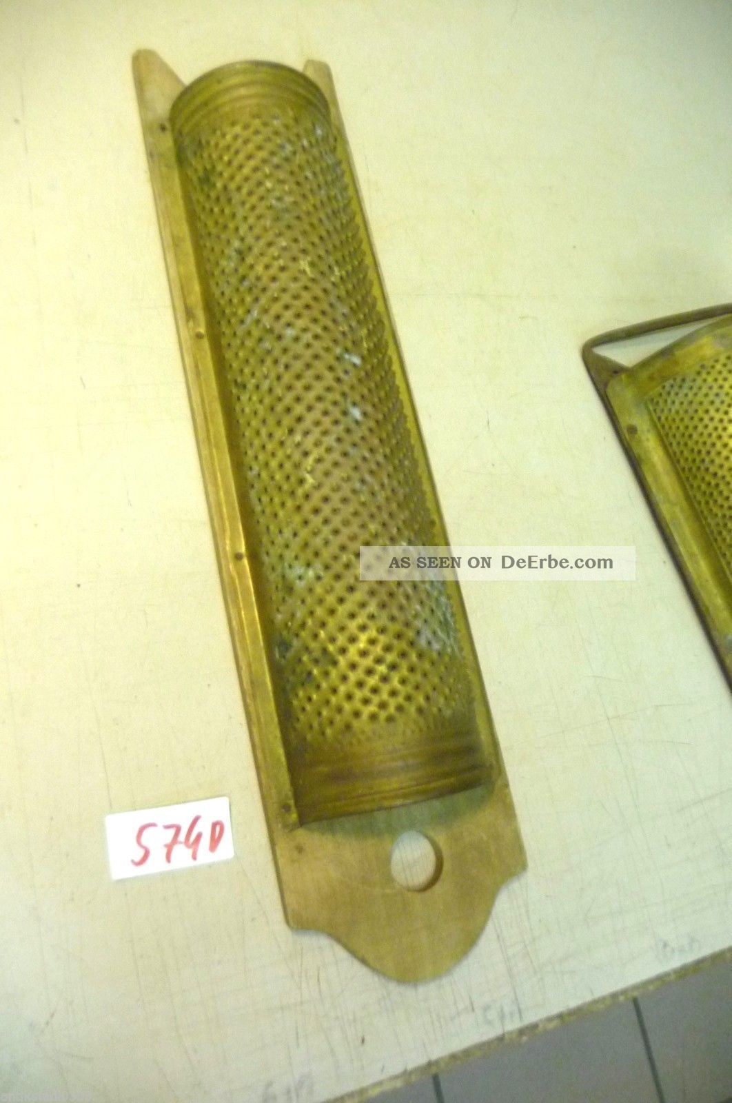 Nr.  5740.  Alte Reibe Küchenreibe Deko Reibe Gemüsereibe Haushalt Bild