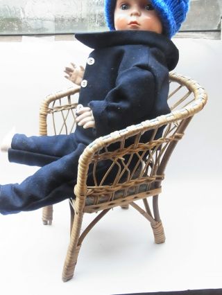 Großer Alter Puppen Stuhl Sessel Korbgeflecht Weide /holz Vintage 50er Bild