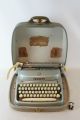 Adler Alpina Schreibmaschine Vintage Alt Geht Mit Koffer Mit Patina Antike Bürotechnik Bild 1