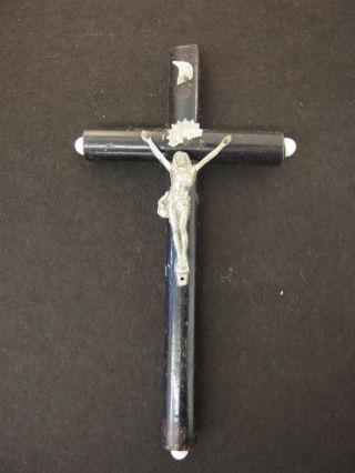 B48) Altes Wand Holz Kreuz Kruzifixe Sakrale Kunst Jesus Metall Inri Bild