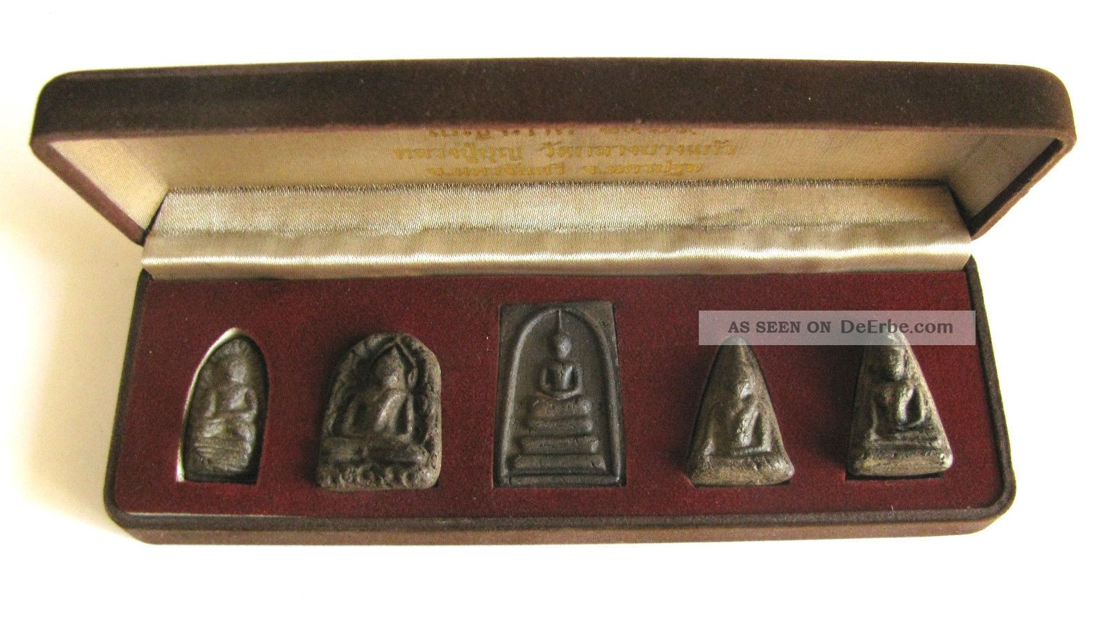 Alte Buddha - Amulett - Sammlung In Schatulle Aus Heiligen Ingredienzen,  20tes Jhd Asiatika: Südostasien Bild