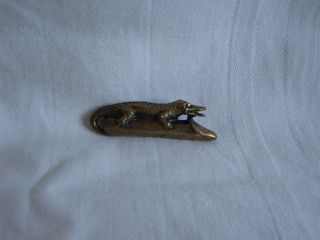 Selt.  Erotikfigur Kleines Krokodil Glücksbringer Aus Bronze Miniatur Bild