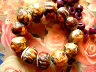 Letzten 12 Clay - Perlen Aus Indonesien In Grau/braun M.  Echtem Blattgold - 10mm - Bild