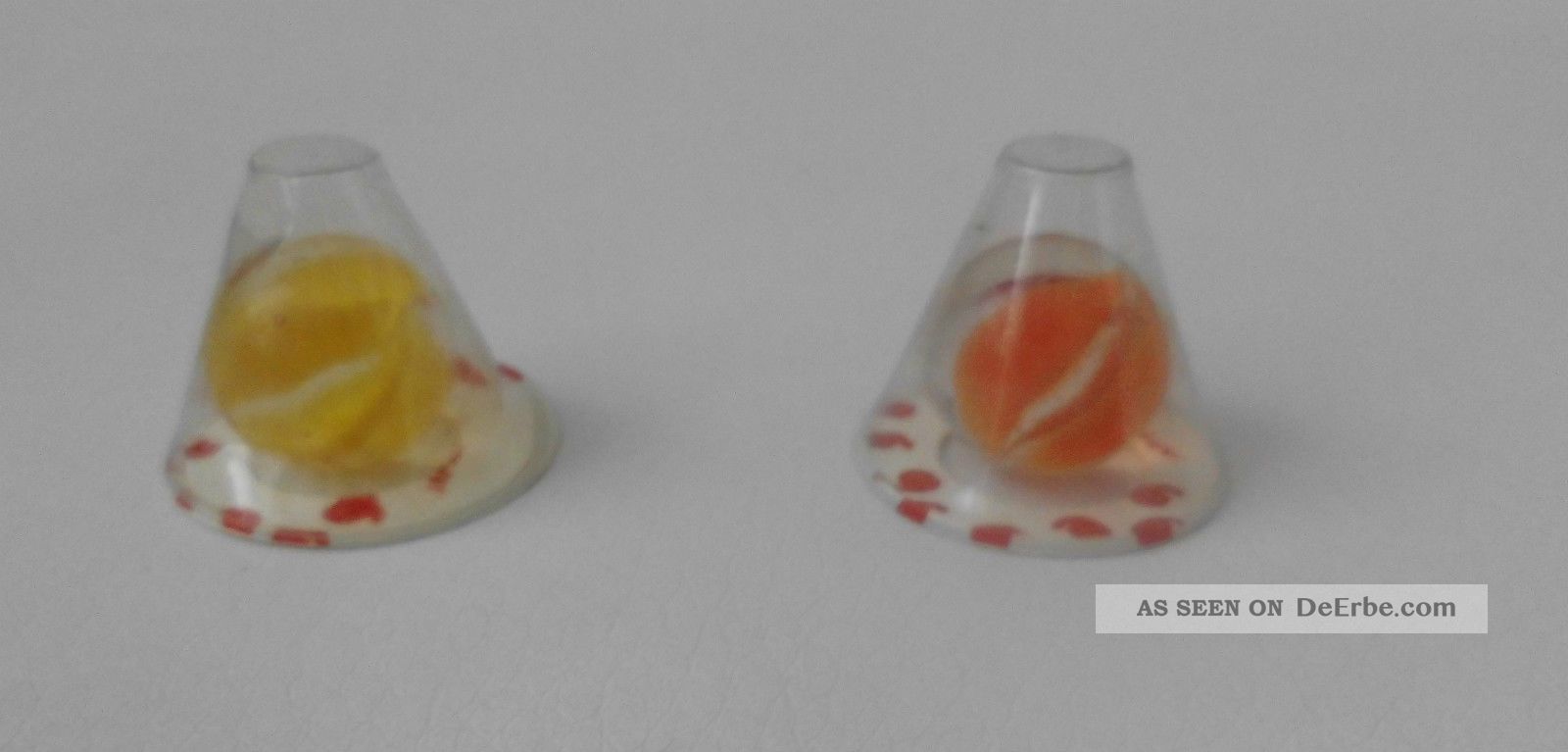2 Alte Murmeln Mit Plastik - 